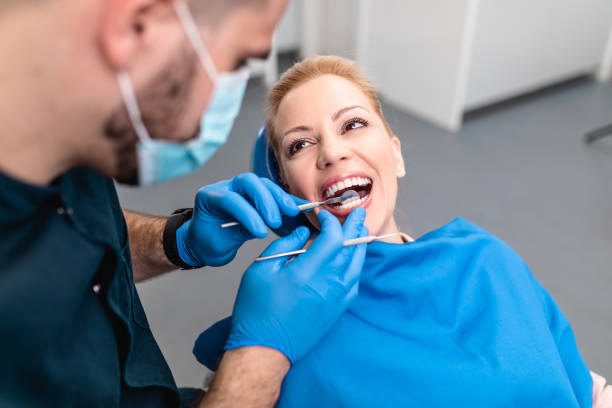 Best Tooth Extraction  in Louise, TX